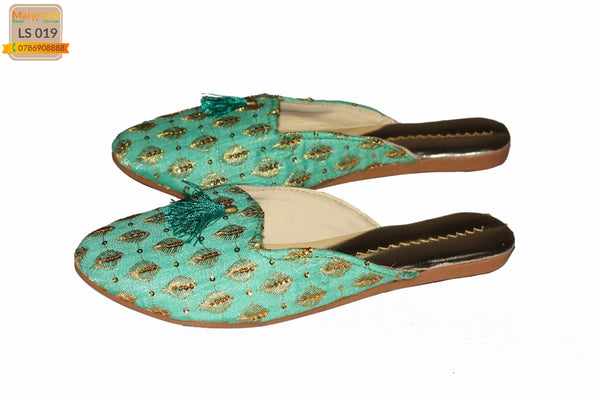 LS019 لاسي هندي جوتي